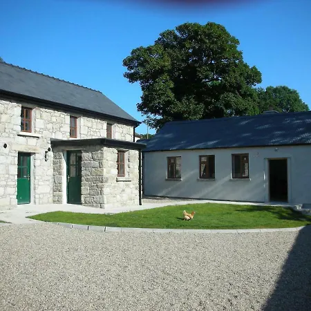 Green Adventure Ecohostel Clonmore