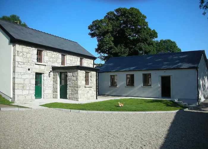 Green Adventure Ecohostel Clonmore